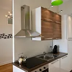 Bord De شقة مينتون